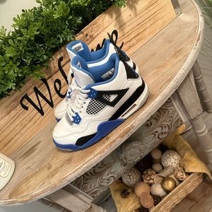 Jordan 4 Motorsport REPS!
